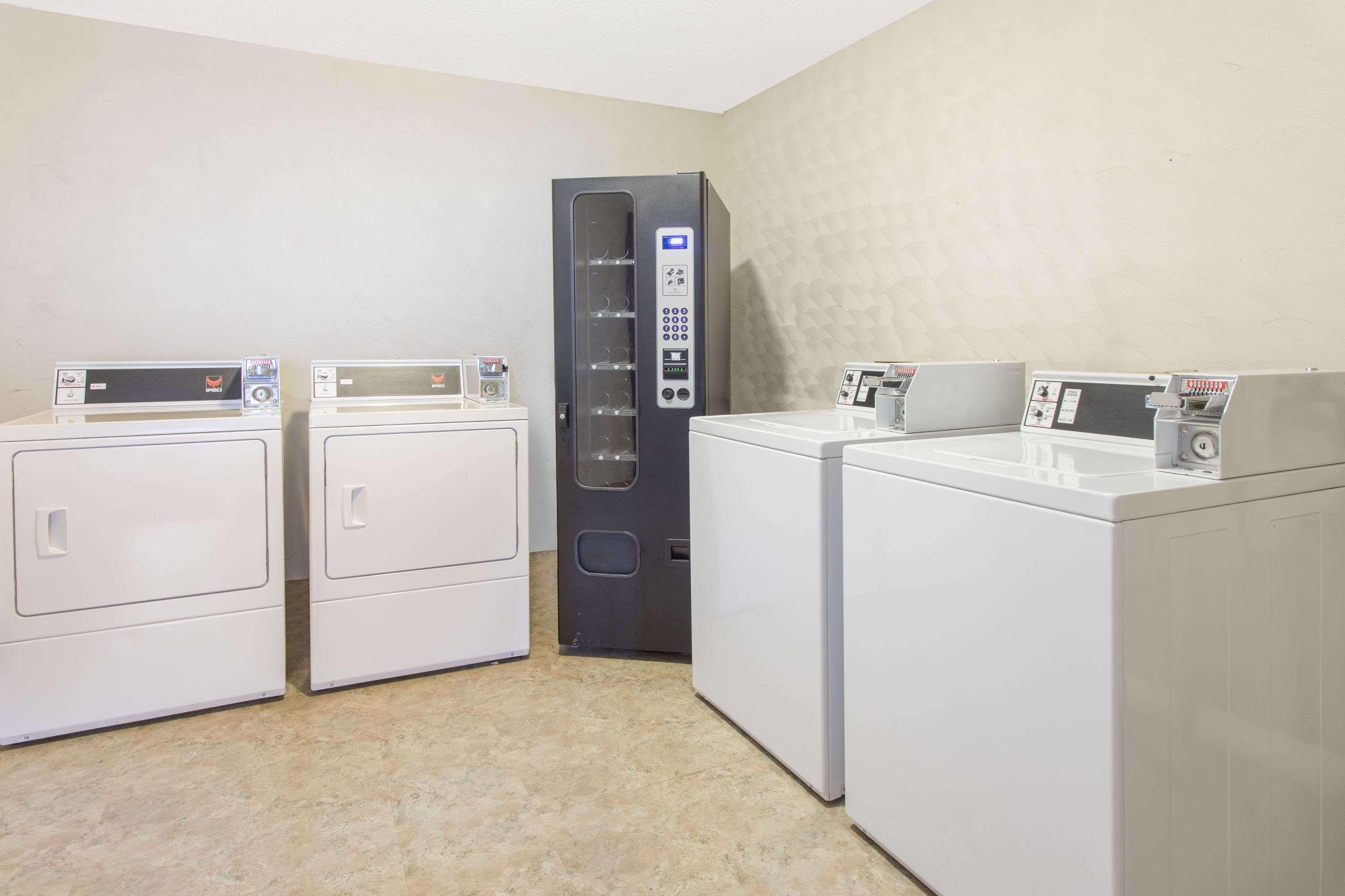 Days Inn By Wyndham Myrtle Beach Socastee Экстерьер фото